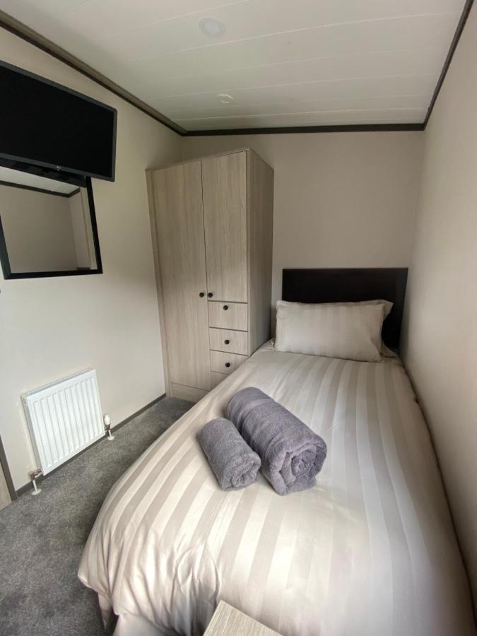 Riverwood Lodge New Quay Exterior foto